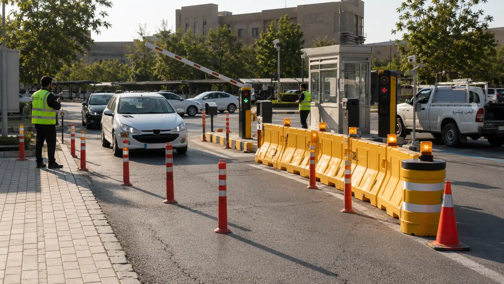قیمت انواع مانع ترافیکی